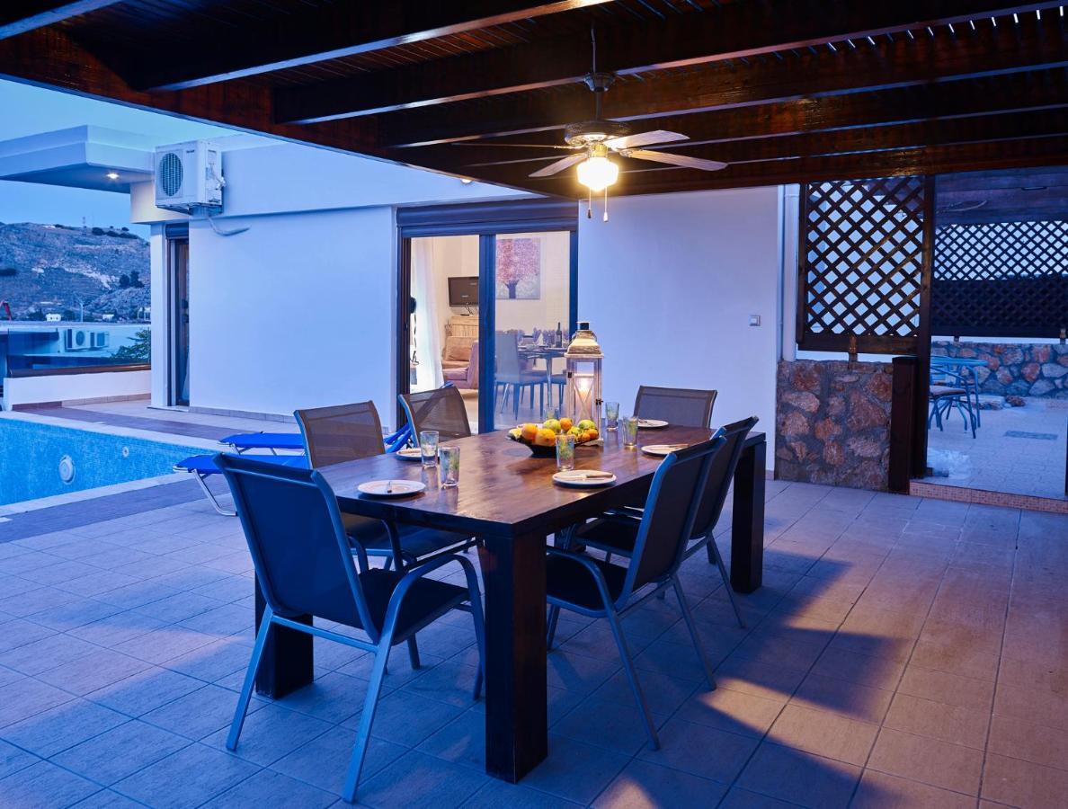 Villa Tamara Vlicha  외부 사진